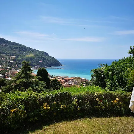 Elegant And Sea View Excelsior *