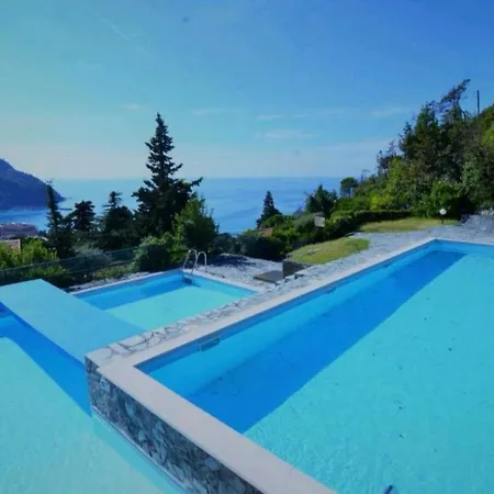 Elegant And Sea View Excelsior