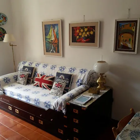 Elegant And Sea View Excelsior * Levanto