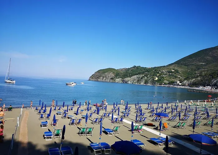 Elegant And Sea View Excelsior * Levanto